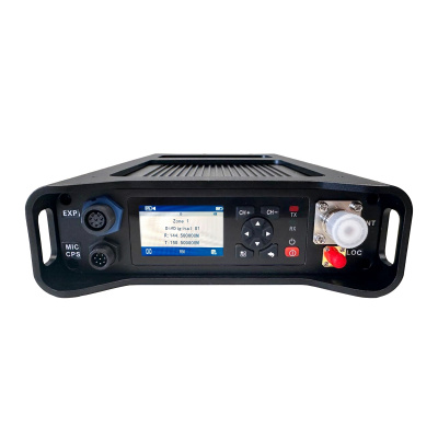 Ретранслятор Comrade R900 UHF